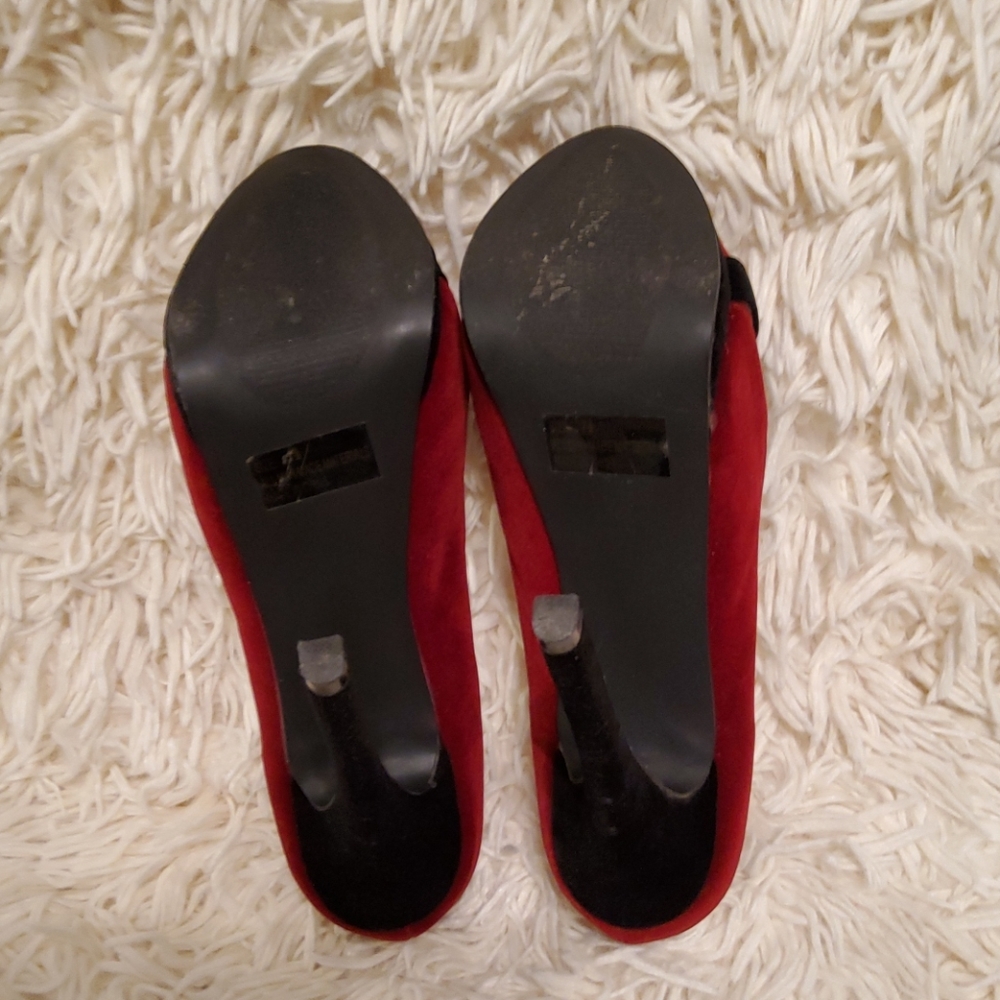 Qupid Velvet Burgundy & Black Heels Size 7½ - Picture 7 of 8